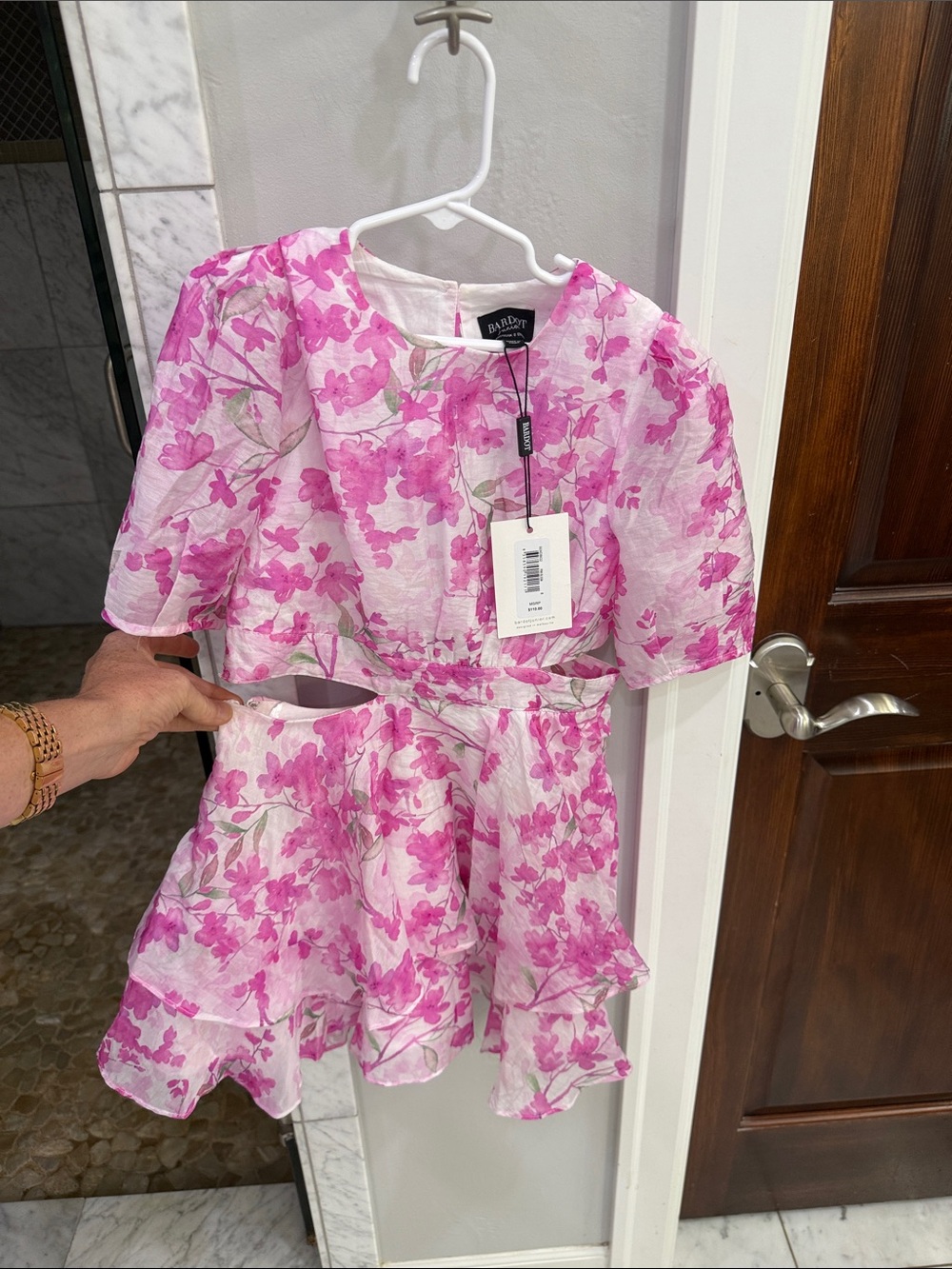 Bardot NWT size 8 Girls Pink Floral Ruffled Dress